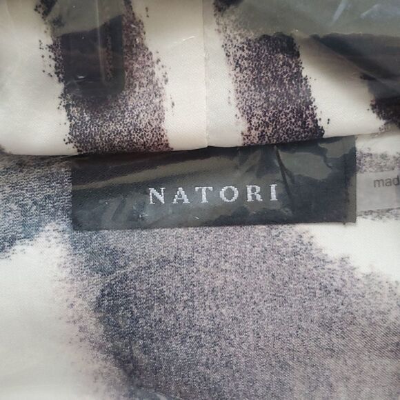 NATORI Tigre Slip Robe  - Picture 6 of 6